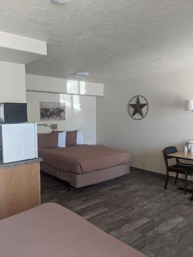 Little Daisy Motel Cottonwood Exterior photo